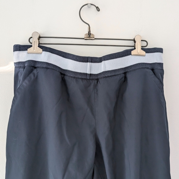 Nike Men's Blue-gray Joggers Track Pants ~ Size Medium - Picture 2 of 12